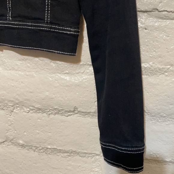 ❌SOLD❌ 🎁Holiday Sale! Now till the end of December. Amethyst Jacket - Picture 7 of 15